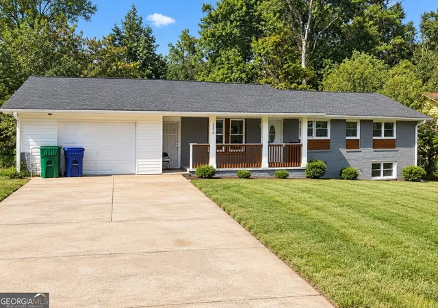 Photo 2 of Single family home for sale at 3878 Nielsen Ct, Clarkston, GA 30021 | MLS# 10852539 | Listing updated on 2026-10-08