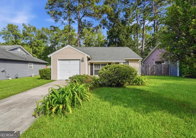 Photo 49 of Single family home for sale at 2 E White Hawthorne Dr, Savannah, GA 31419 | MLS# 10838932 | Listing updated on 2026-10-06