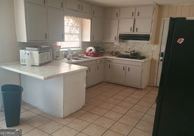 Photo 3 of Single family home for sale at 2334 Woodcastle Ln, Atlanta, GA 30316 | MLS# 10842180 | Listing updated on 2026-09-10