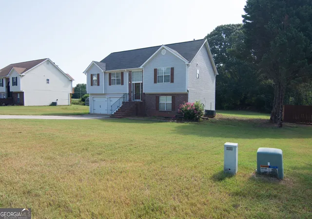 Photo 2 of Single family home for sale at 4778 Clayton Xing Ln, Ellenwood, GA 30294 | MLS# 10852776 | Listing updated on 2026-10-08