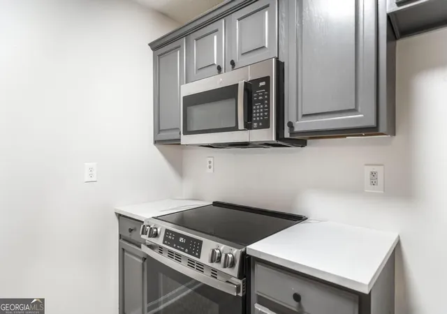Photo 3 of Single family home for sale at 5 Pine Shadow Ct, Centerville, GA 31028 | MLS# 10851700 | Listing updated on 2026-10-07