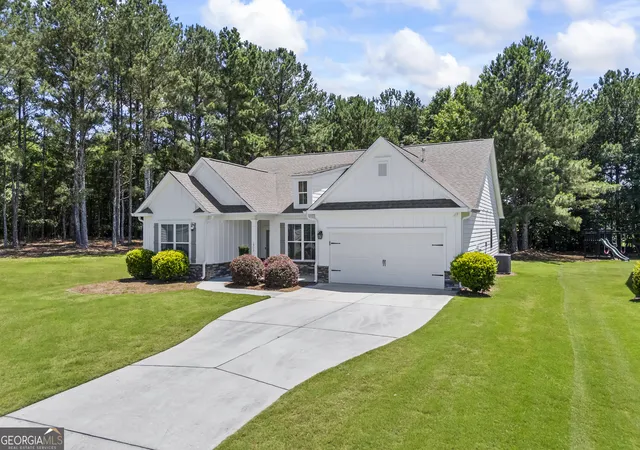Photo 1 of Single family home for sale at 1912 Hymer Ct, Monroe, GA 30656 | MLS# 10841591 | Listing updated on 2026-09-28