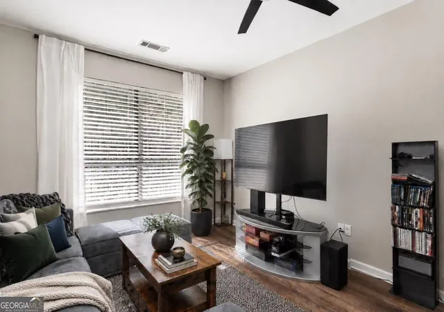 Photo 2 of Condo for sale at 821 Ralph Mcgill Blvd Ne #3110, Atlanta, GA 30306 | MLS# 10839543 | Listing updated on 2026-09-03