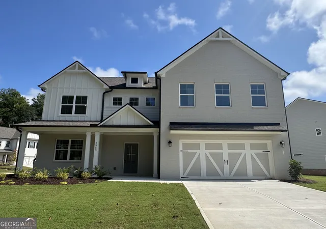 Photo 1 of Single family home for sale at 5553 Keswick Dr, Flowery Branch, GA 30542 | MLS# 10841923 | Listing updated on 2026-09-23