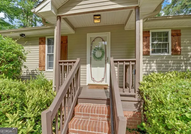 Photo 3 of Single family home for sale at 303 River Point Road, Martin, GA 30557 | MLS# 10829626 | Listing updated on 2026-09-09
