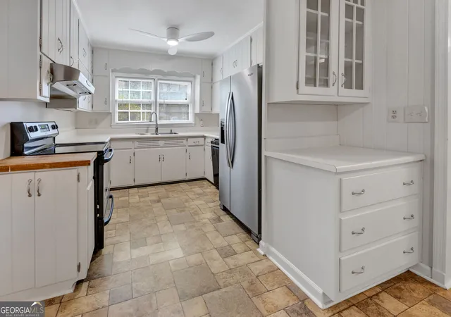 Photo 3 of Single family home for sale at 5181 S Dearing St, Covington, GA 30014 | MLS# 10852391 | Listing updated on 2026-09-24