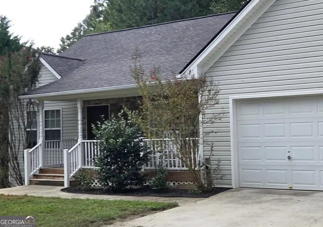 Photo 1 of Sale Pending at 1350 Double Springs Rd, Demorest, GA 30535 | MLS# 10852331 | Listing updated on 2026-10-01