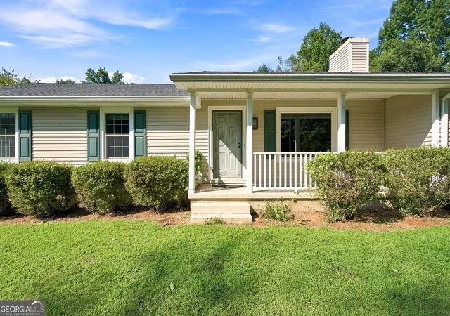 Photo 3 of Single family home for sale at 13480 New Providence Rd, Alpharetta, GA 30004 | MLS# 10841941 | Listing updated on 2026-09-14