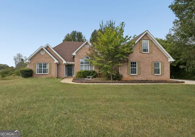Photo 1 of Single family home for sale at 1435 Elena Dr, Mcdonough, GA 30253 | MLS# 10851318 | Listing updated on 2026-10-07