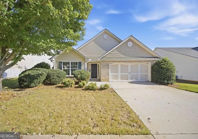 Photo 1 of Single family home for sale at 621 Majesty Xing, Winder, GA 30680 | MLS# 10851612 | Listing updated on 2026-10-30