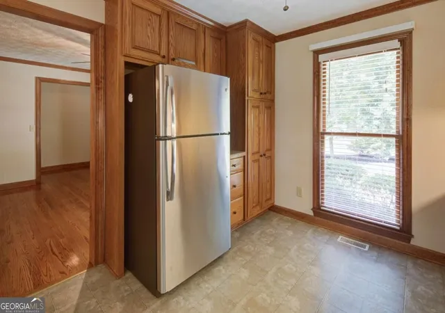 Photo 3 of Single family home for sale at 111 Henderson Lake Dr, Canton, GA 30115 | MLS# 10840874 | Listing updated on 2026-09-19