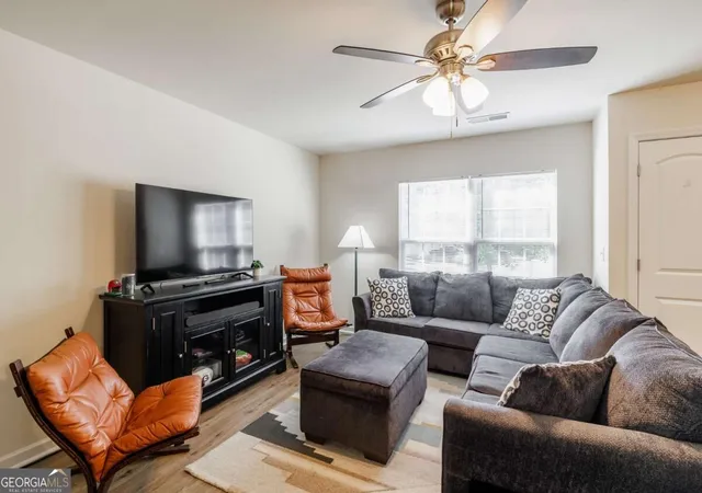 Photo 4 of Single family home for sale at 304 Samuel Clemens Way, Athens, GA 30607 | MLS# 10848140 | Listing updated on 2026-10-22