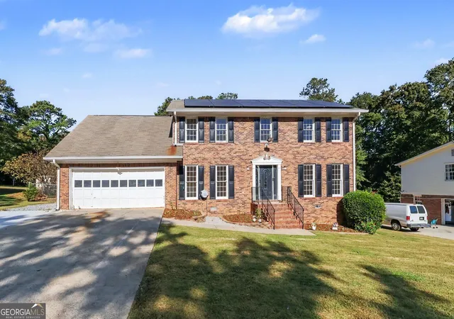 Photo 1 of Single family home for sale at 4847 Mystere Cir SW, Lilburn, GA 30047 | MLS# 10880287 | Listing updated on 2026-10-29