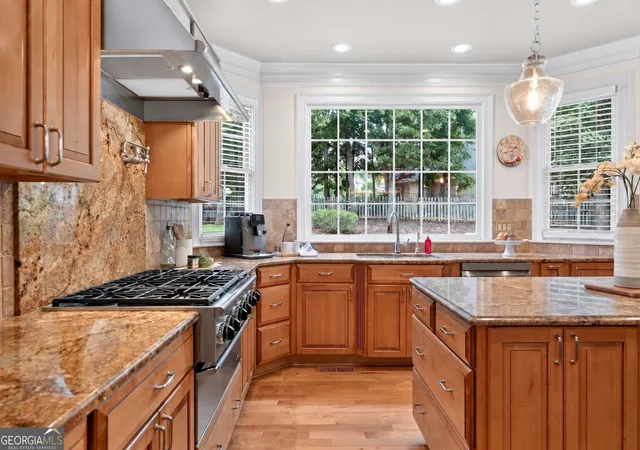 Photo 2 of Single family home for sale at 5490 Hampstead Way, Johns Creek, GA 30097 | MLS# 10798809 | Listing updated on 2026-09-14