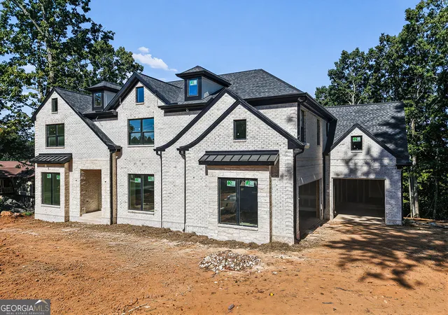 Photo 3 of Mansion for sale at 1728 Plunketts Rd, Buford, GA 30519 | MLS# 10846024 | Listing updated on 2026-09-21