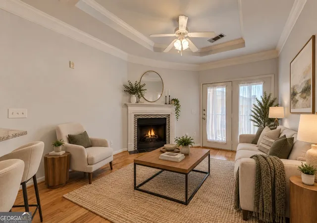 Photo 4 of Condo for sale at 10 Perimeter Summit Blvd NE #3405, Brookhaven, GA 30319 | MLS# 10852895 | Listing updated on 2026-10-08