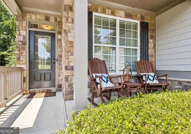 Photo 3 of Single family home for sale at 6904 Big Sky Dr, Flowery Branch, GA 30542 | MLS# 10801709 | Listing updated on 2026-09-09