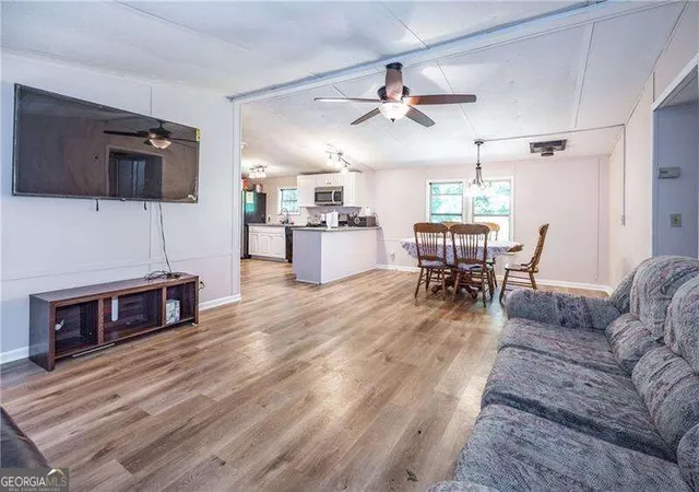 Photo 3 of Single family home for sale at 2339 Salem Church Rd, Jasper, GA 30143 | MLS# 10838138 | Listing updated on 2026-09-23