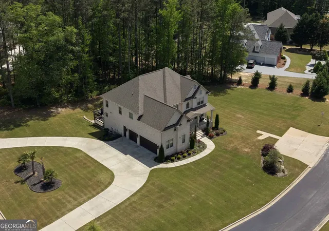 Photo 3 of Single family home for sale at 105 Browning Ct, Fayetteville, GA 30214 | MLS# 10811746 | Listing updated on 2026-09-03