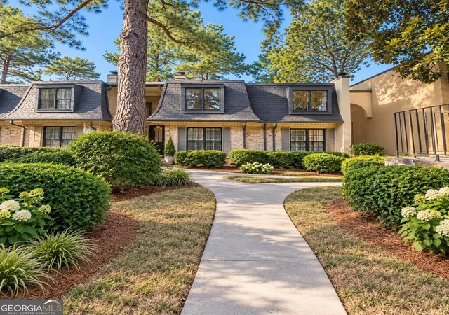 Photo 1 of Condo for sale at 8 Cantey Pl Nw, Atlanta, GA 30327 | MLS# 10845236 | Listing updated on 2026-09-27