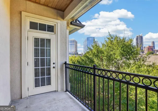 Listing Photo 1 - Condo for sale in building located at 3635 E Paces Cir Ne, Atlanta, GA 30326 - Unit #1410