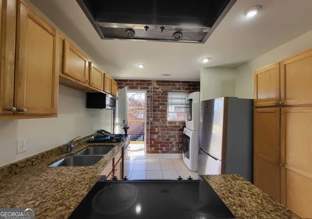 Photo 2 of Condo for sale at 40 Daniel St #7, Atlanta, GA 30312 | MLS# 10842884 | Listing updated on 2026-09-10