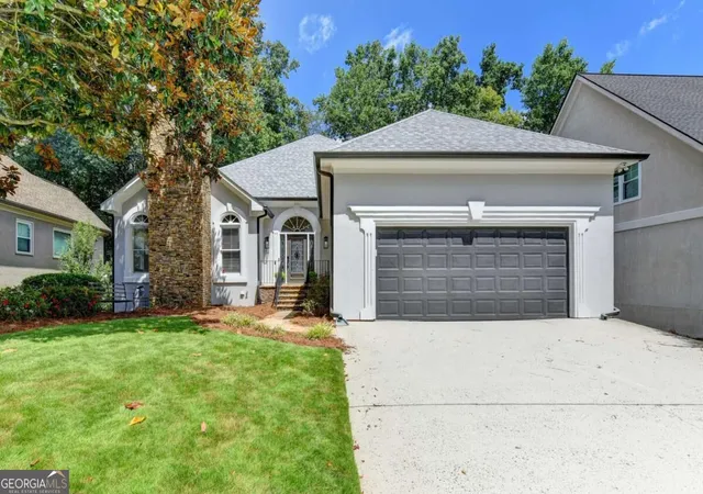 Photo 2 of Single family home for sale at 4860 Haydens Walk Dr, Johns Creek, GA 30022 | MLS# 10838218 | Listing updated on 2026-09-11