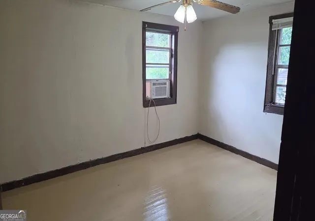 Photo 3 of Single family home for sale at 7 Ware Ave, Barnesville, GA 30204 | MLS# 10850101 | Listing updated on 2026-10-05