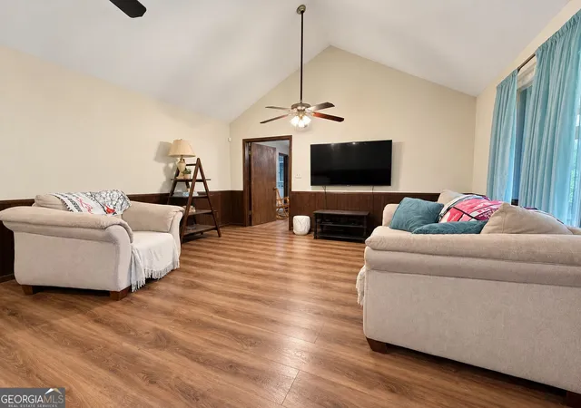 Photo 2 of Single family home for sale at 4952 Rilla Rd, Gainesville, GA 30506 | MLS# 10872091 | Listing updated on 2026-10-27