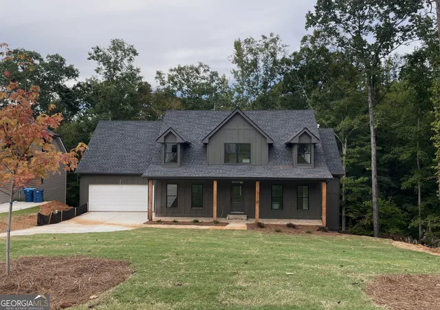 Photo 2 of Single family home for sale at 450 Ansley Dr, Athens, GA 30605 | MLS# 10835123 | Listing updated on 2026-09-25