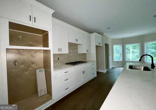 Photo 4 of Single family home for sale at 450 Ansley Dr, Athens, GA 30605 | MLS# 10835123 | Listing updated on 2026-09-25