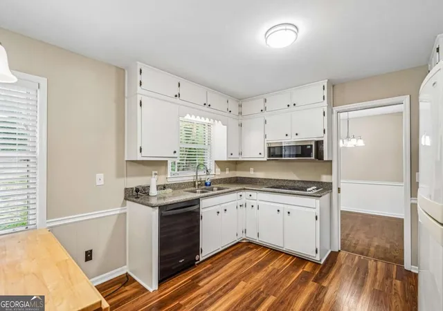 Photo 4 of Single family home for sale at 4254 Wheaton Ln, Clarkston, GA 30021 | MLS# 10853024 | Listing updated on 2026-10-09