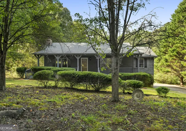 Photo 1 of Single family home for sale at 229 Holly Crk Way, Woodstock, GA 30188 | MLS# 10844626 | Listing updated on 2026-09-11