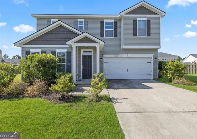 Photo 3 of Single family home for sale at 8 Chimney Ct, Savannah, GA 31407 | MLS# 10837871 | Listing updated on 2026-09-20