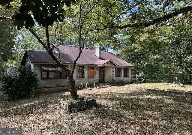 Photo 1 of Single family home for sale at 402 Atlanta St, Barnesville, GA 30204 | MLS# 10853434 | Listing updated on 2026-10-09