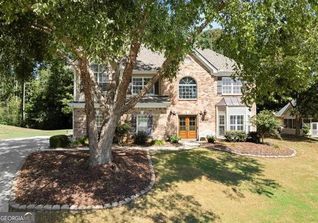 Photo 3 of Single family home for sale at 4846 Amstel Pl, Flowery Branch, GA 30542 | MLS# 10843990 | Listing updated on 2026-09-24