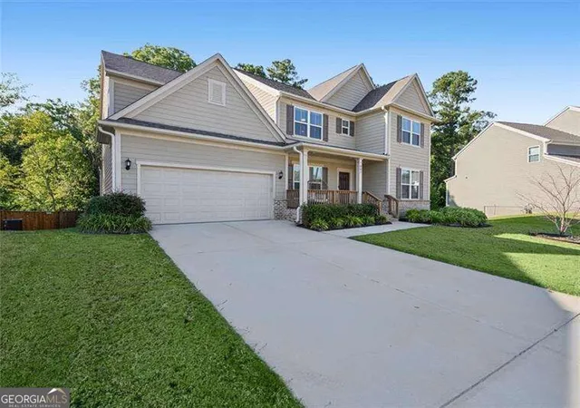 Photo 2 of Single family home for sale at 361 Riverclub Rd, Acworth, GA 30101 | MLS# 10852159 | Listing updated on 2026-10-07