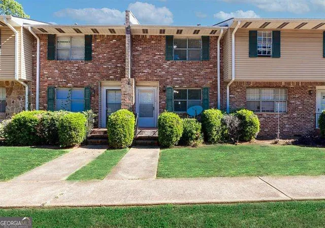 Photo 2 of Condo for sale at 501 Carlton Rd #2E, Palmetto, GA 30268 | MLS# 10845913 | Listing updated on 2026-09-28