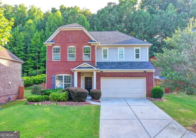 Photo 3 of Single family home for sale at 2520 Northmont Pkwy, Duluth, GA 30097 | MLS# 10853706 | Listing updated on 2026-10-09