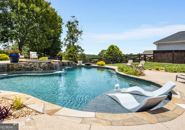 Photo 1 of Single family home for sale at 30 Dorset Ct, Sharpsburg, GA 30277 | MLS# 10875947 | Listing updated on 2026-10-28