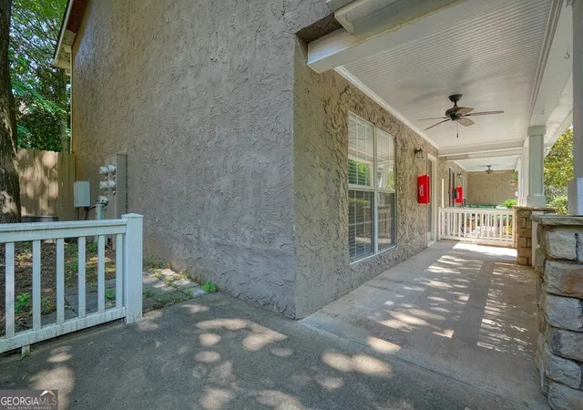 Photo 3 of Condo for sale at 3180 Seven Pines Ct #101, Atlanta, GA 30339 | MLS# 10841731 | Listing updated on 2026-09-22
