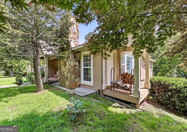 Photo 4 of Single family home for sale at 7925 State Hwy 60, Suches, GA 30572 | MLS# 10843320 | Listing updated on 2026-09-10