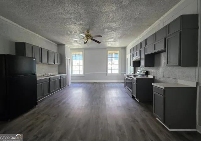 Photo 2 of Single family home for sale at 3823 Lake St, Macon, GA 31204 | MLS# 10843648 | Listing updated on 2026-09-18