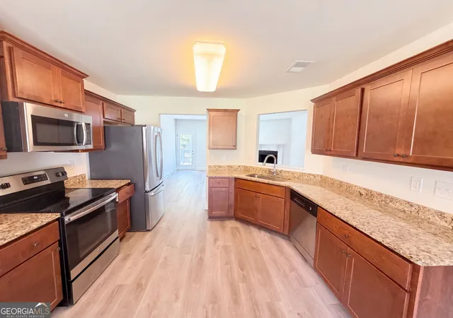 Photo 2 of Single family home for sale at 249 Clearwater Dr, Monroe, GA 30655 | MLS# 10848869 | Listing updated on 2026-10-02