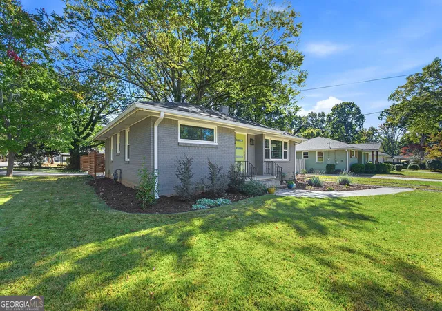 Photo 1 of Single family home for sale at 3350 Concord Cir SE, Smyrna, GA 30080 | MLS# 10876851 | Listing updated on 2026-10-29