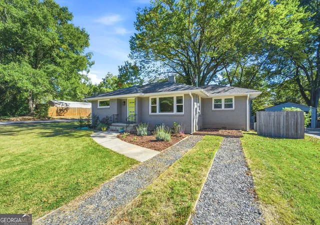 Photo 2 of Single family home for sale at 3350 Concord Cir SE, Smyrna, GA 30080 | MLS# 10876851 | Listing updated on 2026-10-29