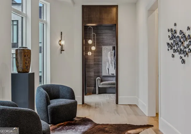 Listing Photo 4 - Condo for sale in building located at 1301 Peachtree St Ne, Atlanta, GA 30309 - Unit #4L