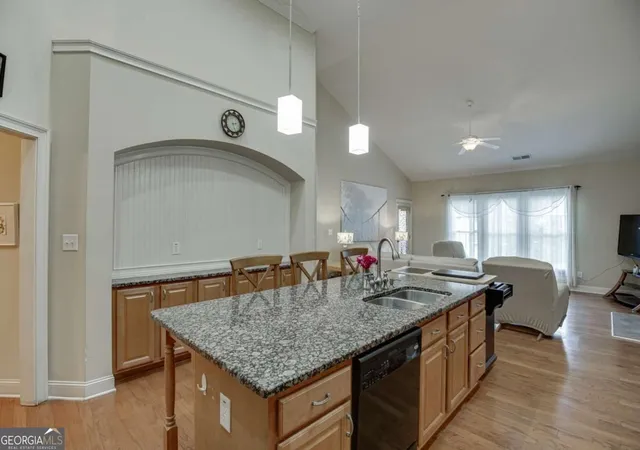 Photo 3 of Single family home for sale at 1560 Woodall Tr, Alpharetta, GA 30004 | MLS# 10853021 | Listing updated on 2026-09-25
