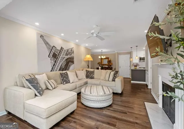 Photo 4 of Condo for sale at 23103 Plantation Dr NE #103, Atlanta, GA 30324 | MLS# 10838066 | Listing updated on 2026-10-30