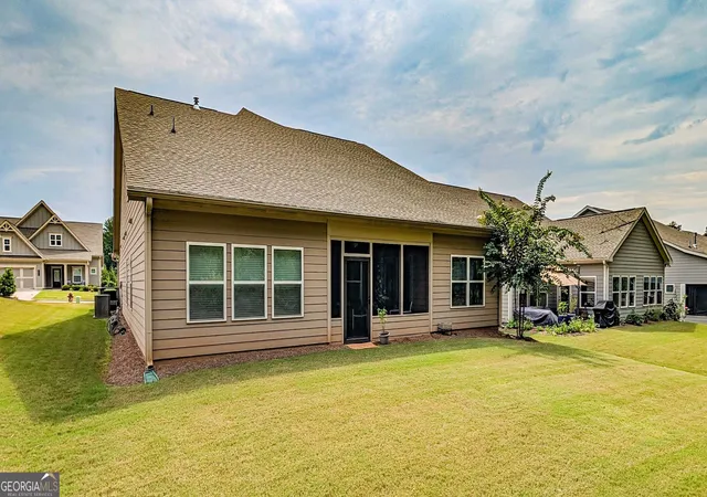 Photo 3 of Single family home for sale at 575 Timberbrook Dr, Sharpsburg, GA 30277 | MLS# 10836530 | Listing updated on 2026-10-06